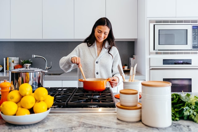 Is Extra Virgin, Cold Pressed Olive Oil Good for Cooking?